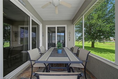 Welcome to Florida living at it's finest This newer home is - photo 7