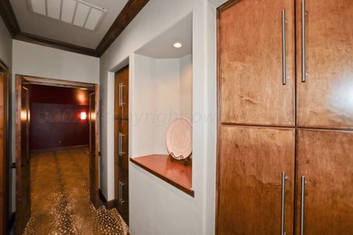 Experience a lifestyle of quiet prestige where the manicured - photo 41