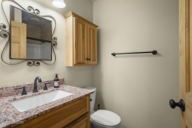 Welcome to your dream horse property! Tucked behind an automatic - photo 48