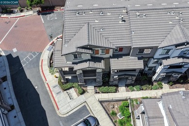 Modern elegance meets everyday comfort in this stunning - photo 49