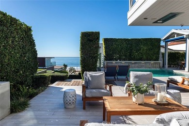 Perfectly positioned on an exclusive double-lot walk street in - photo 3