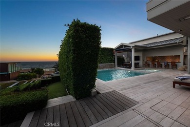 Perfectly positioned on an exclusive double-lot walk street in - photo 7