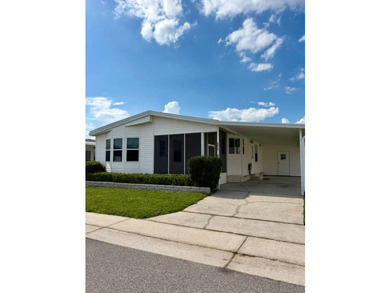 Welcome Home! Move right in to this lovely 2Bed/2Bath - photo 3