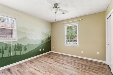 Classic ranch charm meets thoughtful updates in one of Phenix - photo 15
