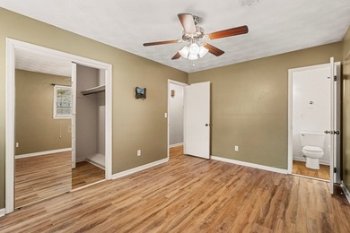 Classic ranch charm meets thoughtful updates in one of Phenix - photo 17
