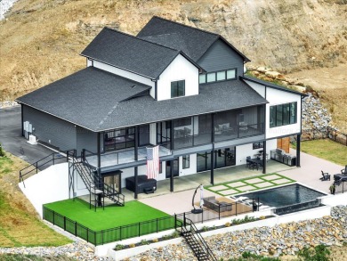 This stunning home offers expansive views of Smith Lake - photo 2