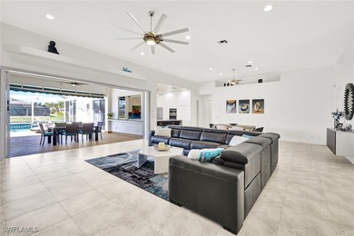 Unique custom waterfront home on a a 100 feet wide canal and - photo 6