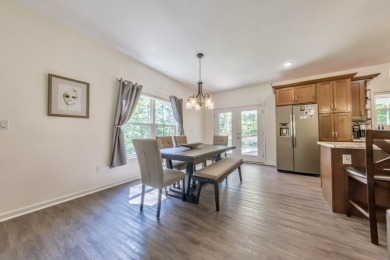 Sleeps 8-12! 2 +/- ACRES, Dock & Garage By Laurel Branch! - photo 6