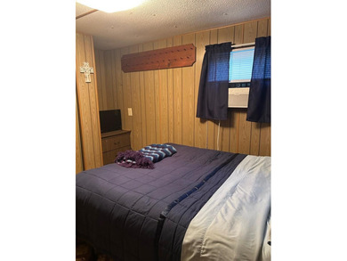 Nestled just one block from Toledo Bend Lake, this tidy two-bed - photo 22