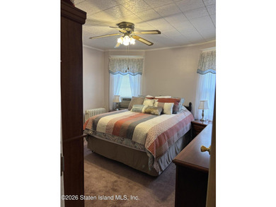 Welcome to 19 Rainbow Ave! Pride of ownership is evident in this - photo 22