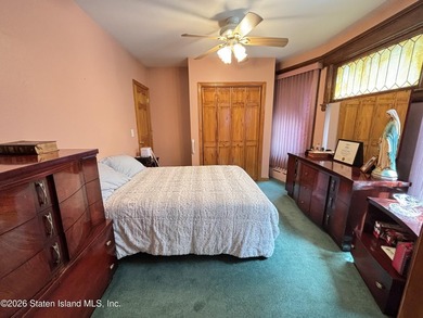 Welcome to 19 Rainbow Ave! Pride of ownership is evident in this - photo 26