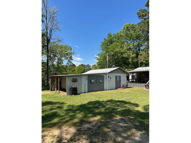 Nestled just one block from Toledo Bend Lake, this tidy two-bed - photo 30