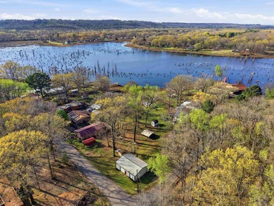 Opportunity awaits at 11 Crafton in Mayflower! Whether you're - photo 1