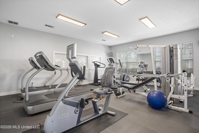 Your Coastal Paradise Awaits. Step into this light and bright - photo 38