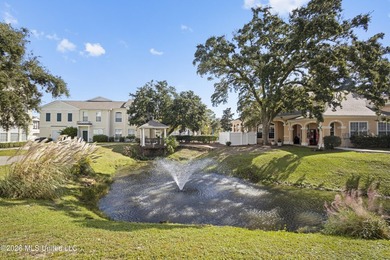 Your Coastal Paradise Awaits. Step into this light and bright - photo 41