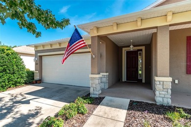 Nestled on a private lot with a beautiful park-like setting - photo 5
