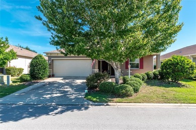 Nestled on a private lot with a beautiful park-like setting - photo 6