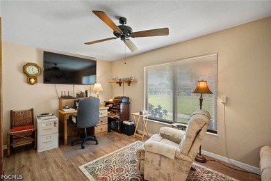 Gorgeous and UPDATED THREE BEDROOM, 2 BA, 2 Car Garage Villa in - photo 10