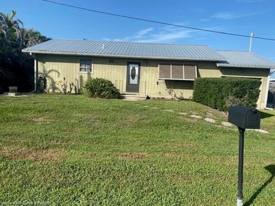 Additional listing photo 1