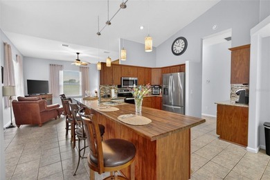 Welcome to an exceptional golf-front retreat in the heart of - photo 7