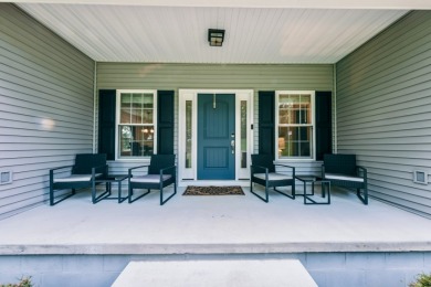 Sleeps 8-12! 2 +/- ACRES, Dock & Garage By Laurel Branch! - photo 4