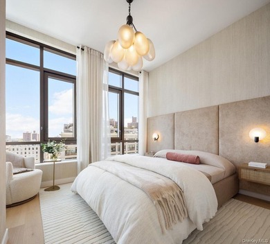 Radiant Resort-Style Living on Brooklyn's East River Waterfront - photo 3