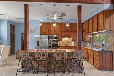Exceptional Mixed Use Multi-Structure Property Spanning Over 16 - photo 16