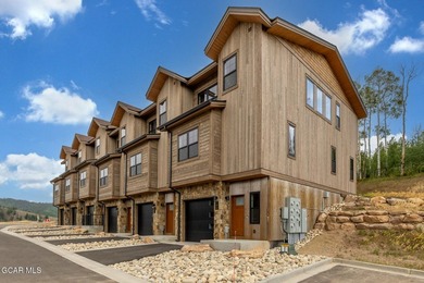 Great 3 Bedroom plus Bonus Bunk Room! This ski-in/ski-out - photo 9