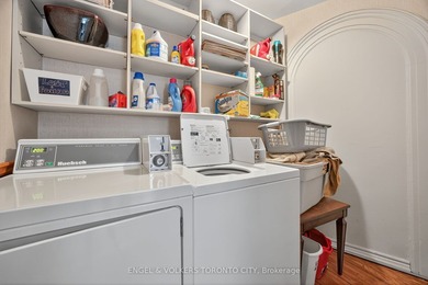 Attention investors and First time Buyers: this well-maintained - photo 23