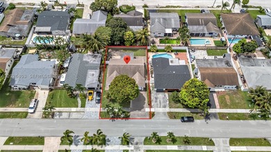 Welcome to this charming and beautifully upgraded one-story home - photo 6