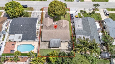 Welcome to this charming and beautifully upgraded one-story home - photo 8