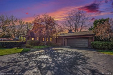 Deer Lake - Oakland County Home Sale Pending in Clarkston Michigan