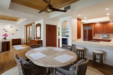 An oasis of privacy, peace, and serenity in the heart of a - photo 9