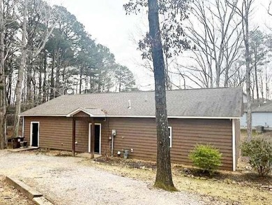 Lake Piomingo Home For Sale in Tupelo Mississippi