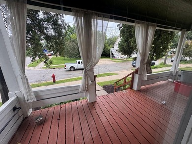 3 Unit apartment located just one block from Atwood Ave at the - photo 10