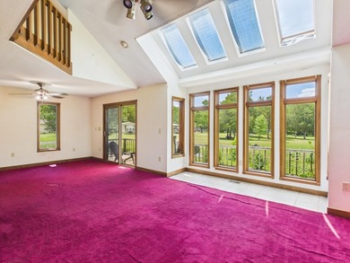 Unlock the potential of this charming lakefront fixer-upper on - photo 15