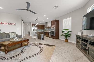 This is TURN KEY Florida living at it's finest in this end unit - photo 18