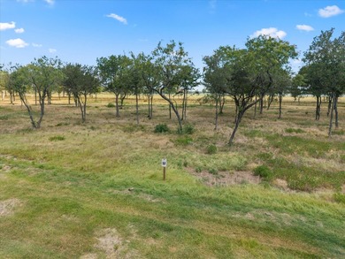Build your dream home on this beautiful 1.009-acre homesite in - photo 2