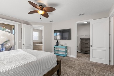 This is TURN KEY Florida living at it's finest in this end unit - photo 32