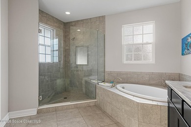 This is TURN KEY Florida living at it's finest in this end unit - photo 33