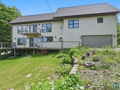 Lake Superior - Bayfield County Home For Sale in Cornucopia Wisconsin