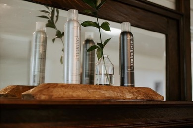 Excellent Commercial opportunity in a highly desirable,highly