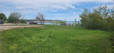 Experience waterfront living in the heart of downtown St - photo 5
