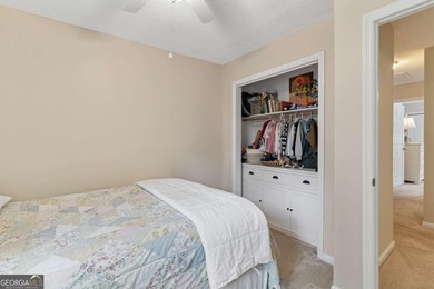 Welcome to easy coastal living in this beautifully maintained - photo 16