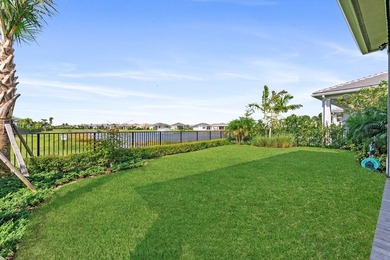 Custom Luxury Waterfront Residence. Exceptional custom-built - photo 19
