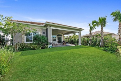 Custom Luxury Waterfront Residence. Exceptional custom-built - photo 20