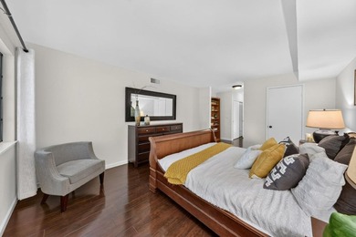 Welcome to 5001 Cribari Vale, a desirable single-level residence - photo 22