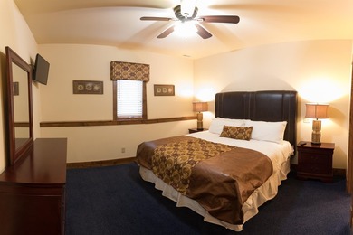 Welcome to 124 Blackhawk Trace a custom-built contractor owned - photo 22