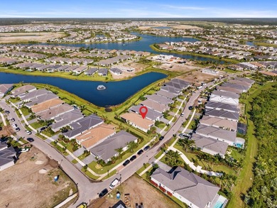 Custom Luxury Waterfront Residence. Exceptional custom-built - photo 23