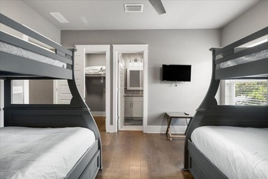 150K+ IN RENTAL! WOW! Built with both guests and owners in mind - photo 24